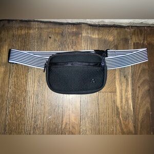 CALIA Women's Golf Performance Waist Pack